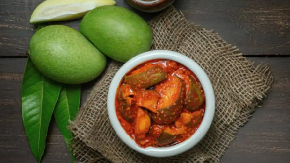আমের আচার